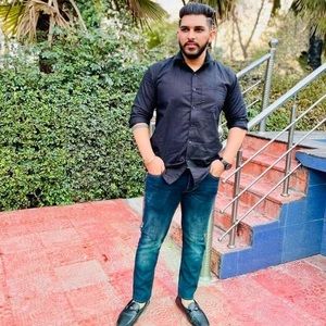 Meet your Posher, Chirag